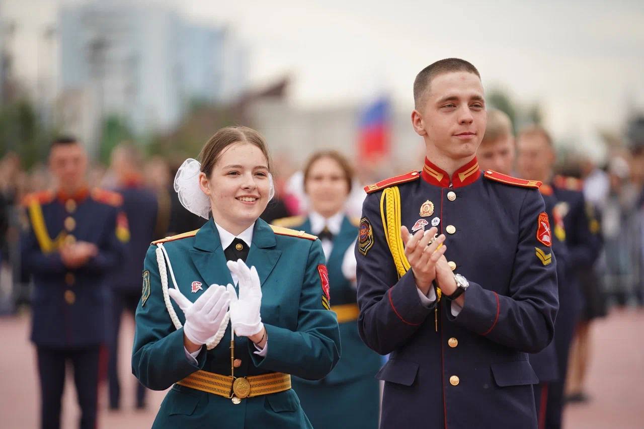 Илья Середюк поздравил выпускников губернаторских кадетских школ |  21.06.2024 | Тяжинский - БезФормата